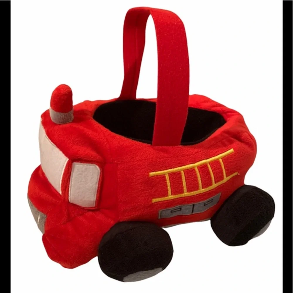 Animal Adventure Stuffed Truck Purse NWOT